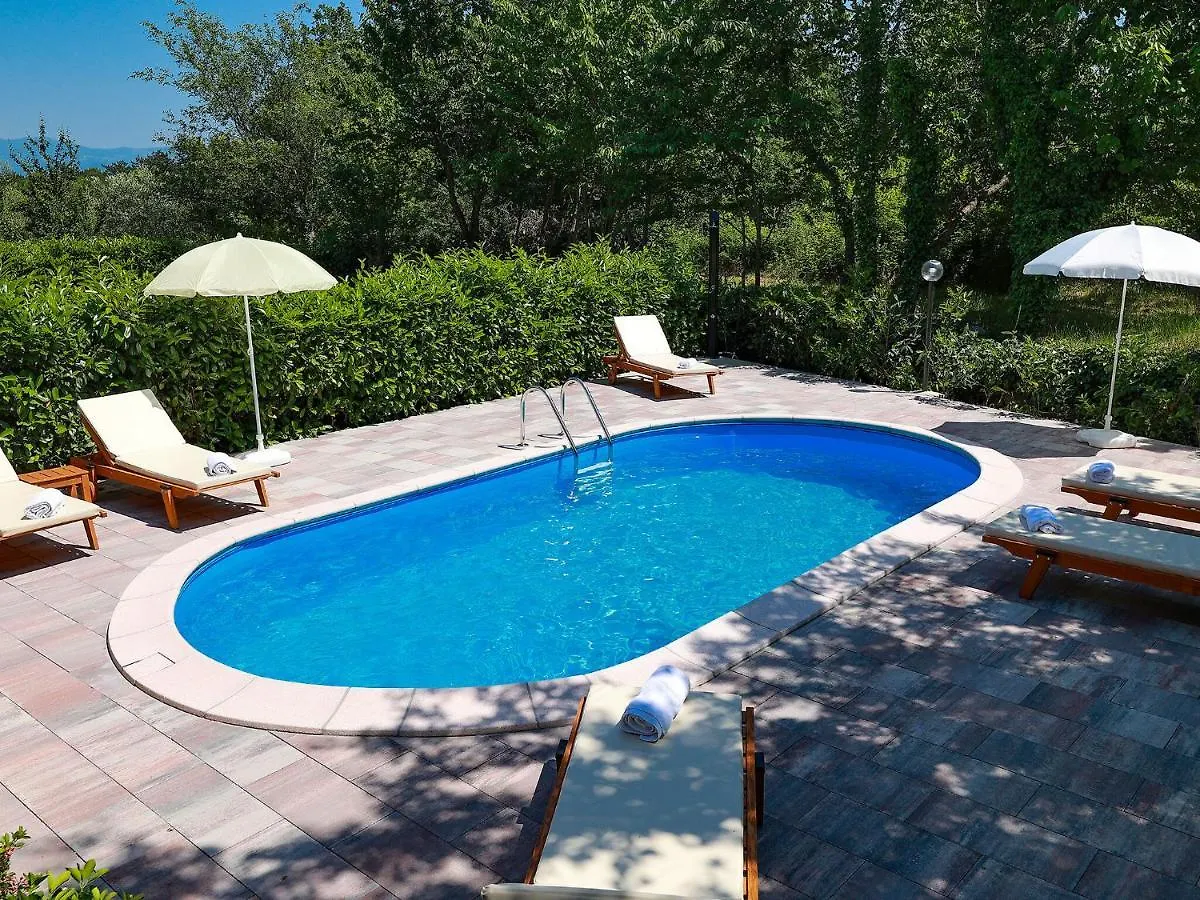 Picturesque Apartment In Ilo With Balcony Silo  0*, Silo (Krk) Croatia